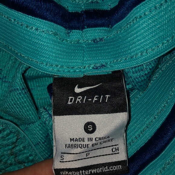 Kevin Durant (kd) blue men’s basketball shorts - Picture 2 of 2